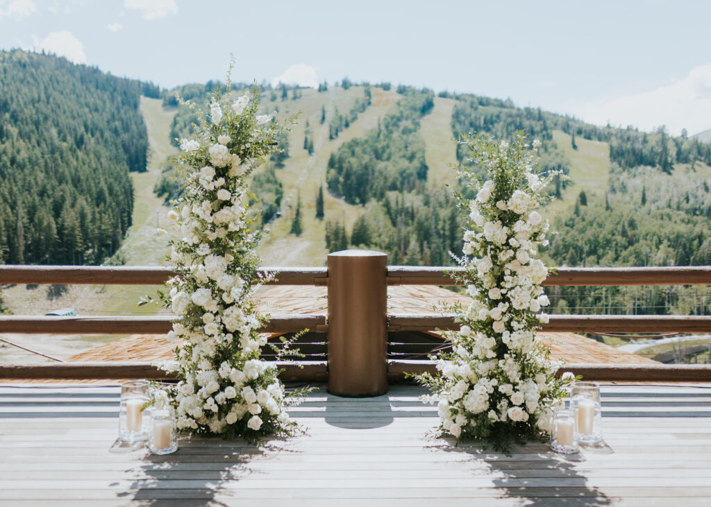 wedding-altar-summer-destination-wedding