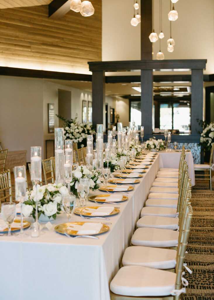 wedding-reception-tablescape-decor-design-candles-white-gold